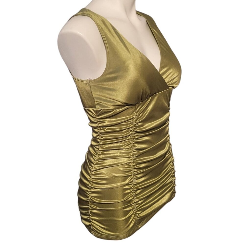Studio Y Ruched Top Green Satin Shiny Size Medium Going Out Office Back Keyhole